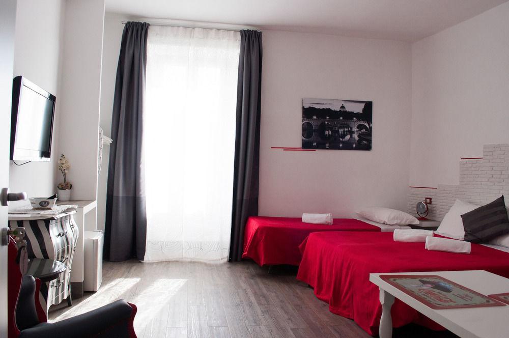 Relais Cola Di Rienzo Bed & Breakfast Рим Екстериор снимка