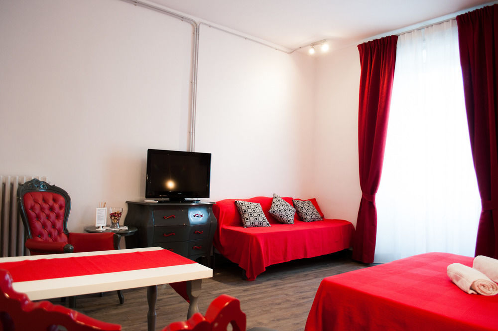 Relais Cola Di Rienzo Bed & Breakfast Рим Екстериор снимка