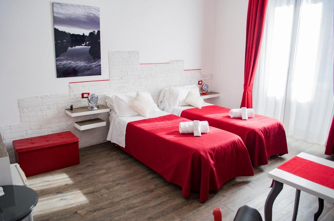 Relais Cola Di Rienzo Bed & Breakfast Рим Екстериор снимка