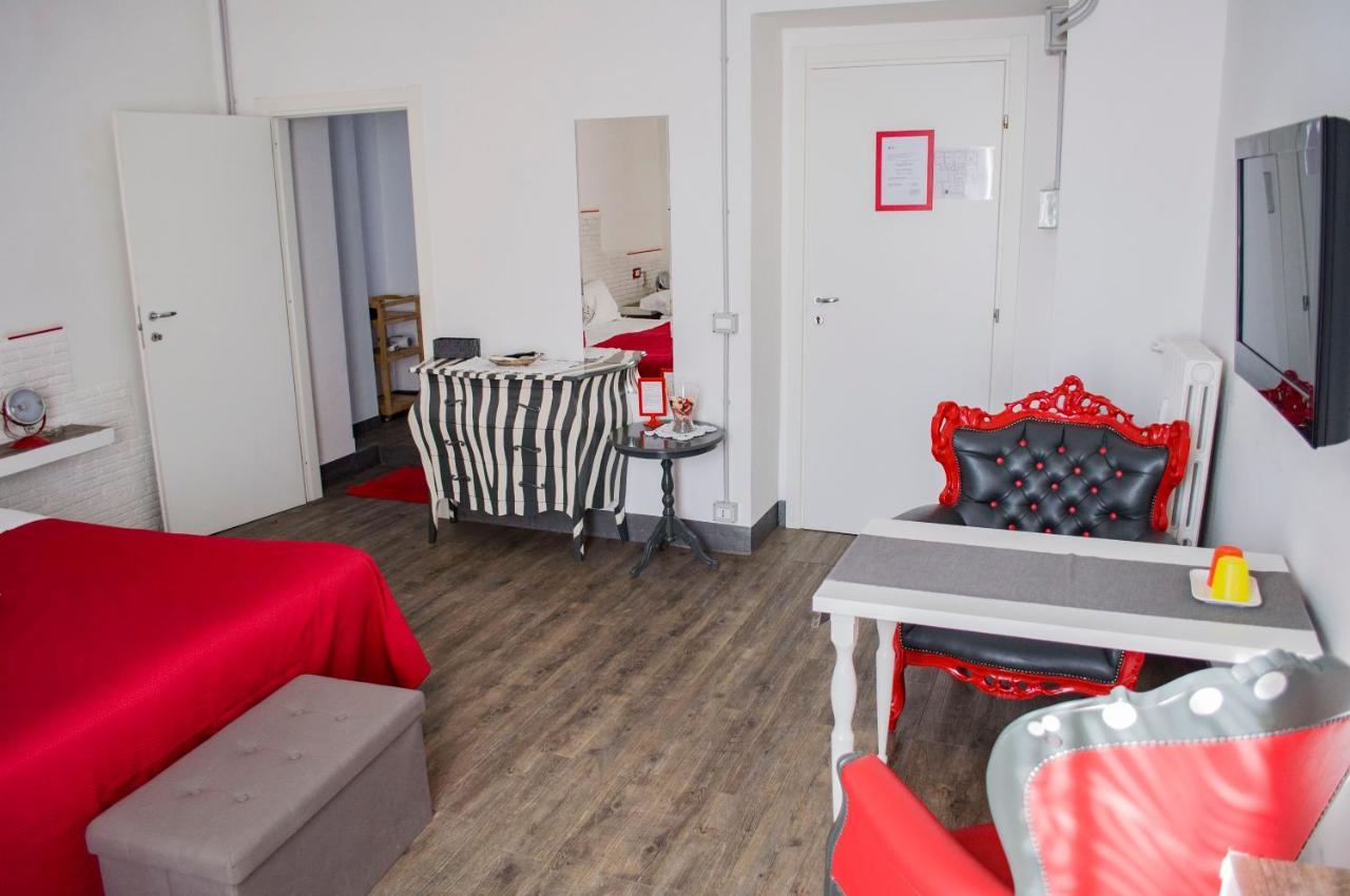 Relais Cola Di Rienzo Bed & Breakfast Рим Екстериор снимка
