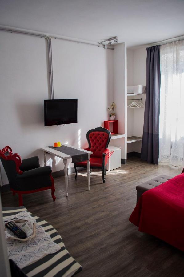 Relais Cola Di Rienzo Bed & Breakfast Рим Екстериор снимка